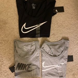 Pack of Nike tshirts